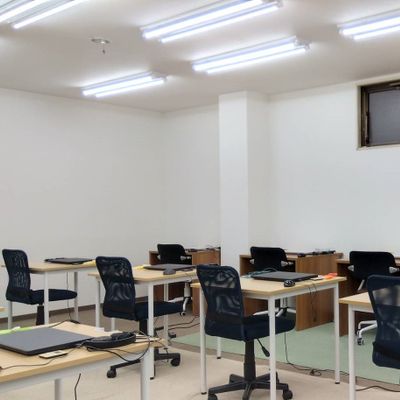 机の間隔も取って、感染症対策にも留意しています。
