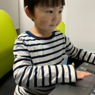 E04E8551-AF22-4784-BCD7-704ABAA0CD6E