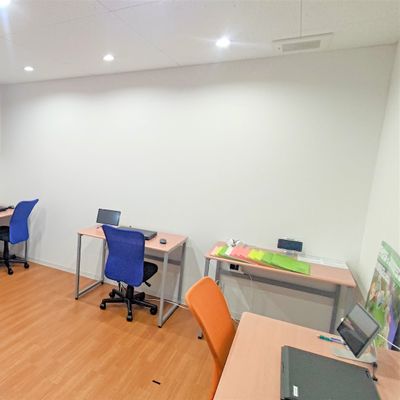 東大路高野校内観