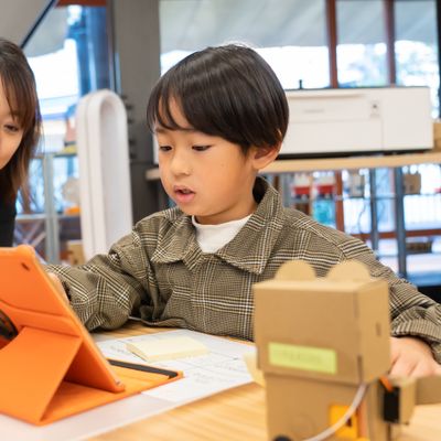 プログラミング初心者でも楽しめます