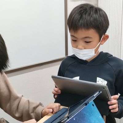 たくさん自分で考えたけど難しくなったところを相談中