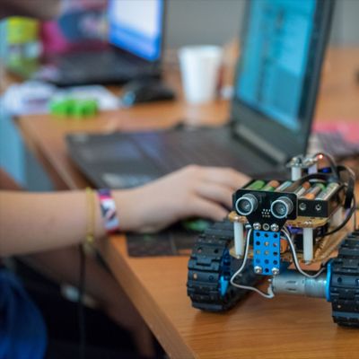 電子工作にも、レッツ チャレンジ！