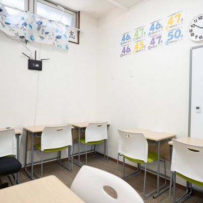 春日井校内装2.jpg