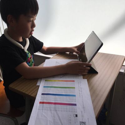 自分の好きな色を組み込んでプログラム作成中！