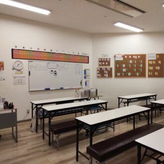 市川妙典　教室内2-2-440x330.jpg