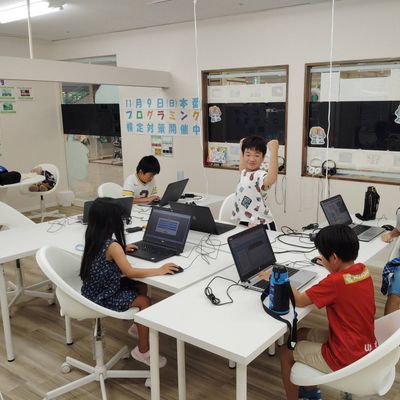 サマースクール賑わっています！