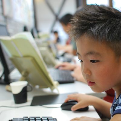 年中です。1時間集中してがんばってます。