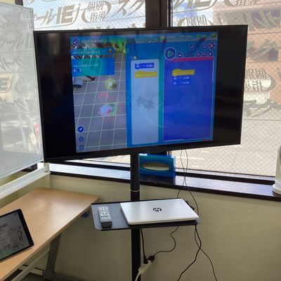 Playgramはプログラミングの基礎からコンピュータサイエンスまで楽しく学べる教材です!!