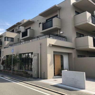 【プログラボ西宮広田】阪急神戸線 西宮北口駅から徒歩15分、阪急今津線 門戸厄神駅から徒歩15分です。
