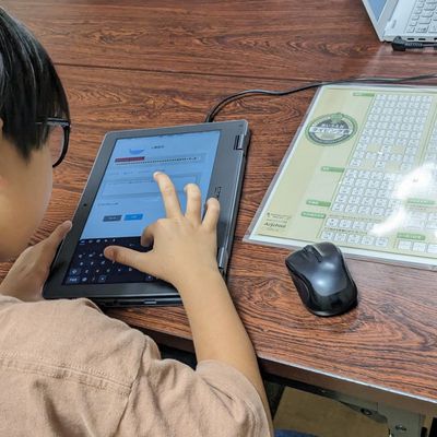 プログラミング作品を教室内プラットフォームに公開