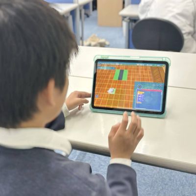 プログラミング教育のガイドラインに沿ったカリキュラムで学習を進めることが出来ます