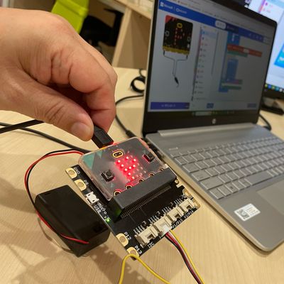 マイクロビットを使用したプログラミング1