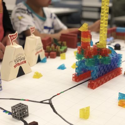 カラフルなブロックで楽しく学べる