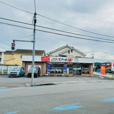 駐車場、駐輪場を完備しています