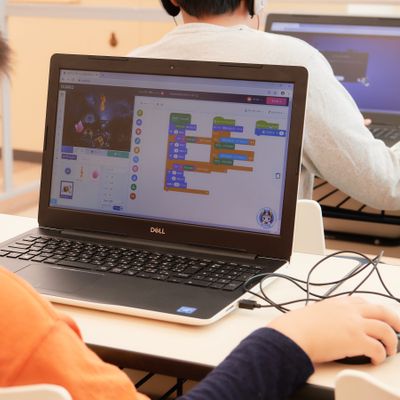 一人ひとりの進度にあわせて学びます