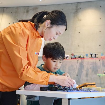 困ったときや難しいときは、サポートの講師もいるから安心してね！