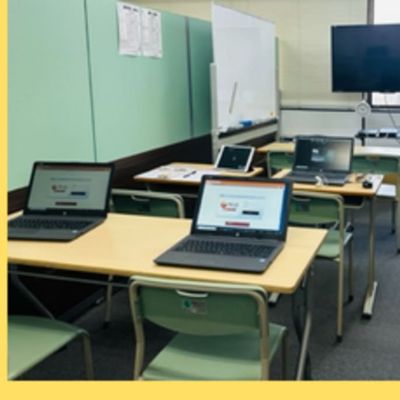 教室内は落ち着いたスペースになっています