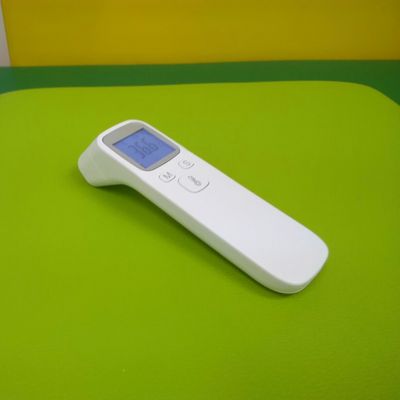 皆さん、お越しくださったときは検温にご協力ください！