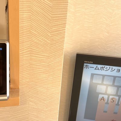 換気の指標となるCO2濃度計測器を設置しました