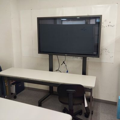 授業はこちらで行います。