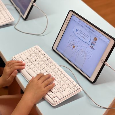 タイピングの時間もあり、どんな場面でも役に立つスキルを身につけられます！