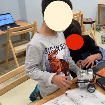 楽しいロボット制作です