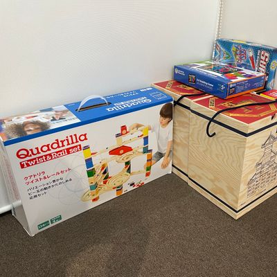 知育玩具は大人気♪