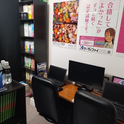 法人事務局（代表講師作業場）なので教室というよりは一般的な部屋です