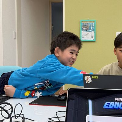 マインクラフトを使った授業の様子