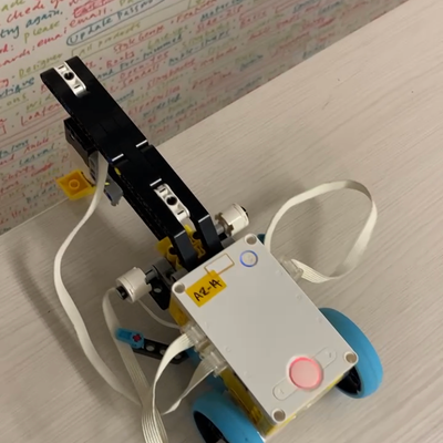 教材はスパイクプライムです