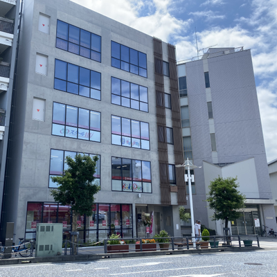 JR逗子駅前　バスロータリー東側