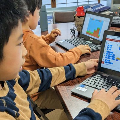 真剣に取り組む様子
