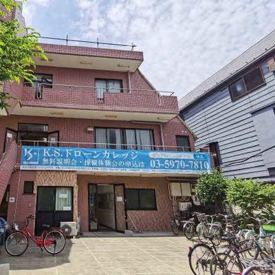 教室所在建築外観