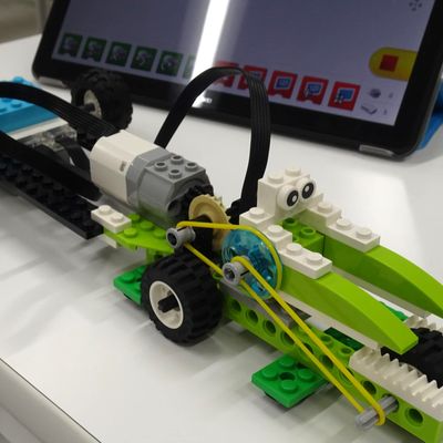 オリジナルロボットを作って発想力アップ！