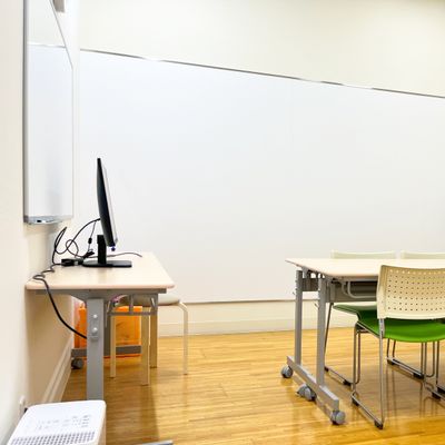 TELACO春日井校の教室内の様子です。