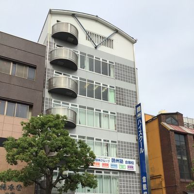 倉敷校の外観です