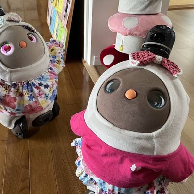 らぼっとのしめじちゃんがみんなをお出迎え♡