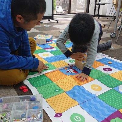 講師と共に楽しみながら学びます
