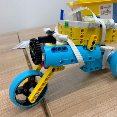 「オートバイロボット」　なかなかカッコいい！