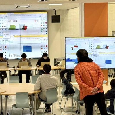 独自でプログラミング競技を年3回開催。学びから実践へ。