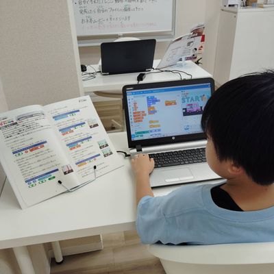 プログラミング検定の練習に励んでいます！