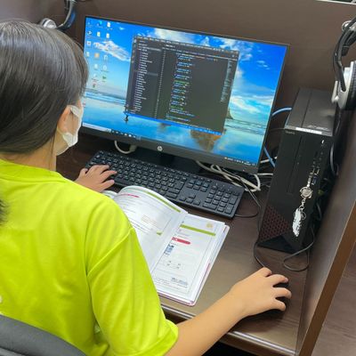 【ミドルコース】Webサイトを作る言語・HTML/CSS/JavaScriptを使い、ブラウザで動くゲームを作ります。（南大沢教室）