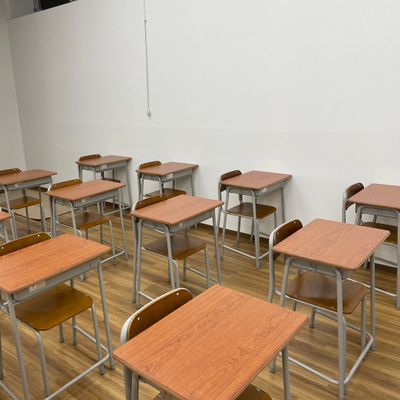 ミッションのクリアを目指し知識を身につけ、月に一回、作品を作成し発表会を行います！！