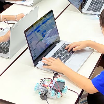 4年生から受講可能なプログラミング＆ロボティクスコース