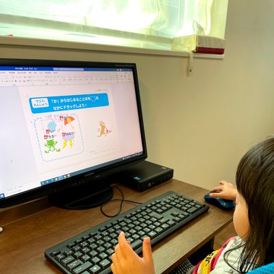 年中さんから専用のカリキュラムを準備しています