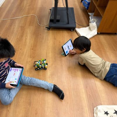 レゴ® WeDo2.0を使った授業の様子