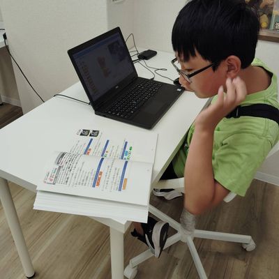 ジュニアプログラミング検定練習に励んでいます！