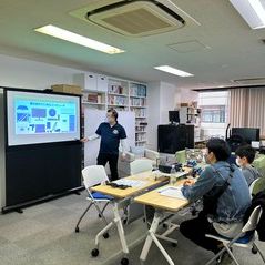教室の授業風景です。