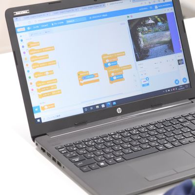 “スモールステップ”で本格的なコード学習まで導きます