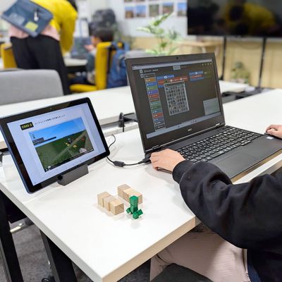 最初はドキドキ、でもすぐスイスイ！PC操作も楽しく習得。